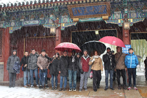 Students from U of T Engineering, the University of California Irvine and Peking University in front of the Forbidden City in Beijing