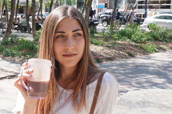 Anastasia Alksnis (Year 4 MSE) is one of the founders of Hol Food, a new meal-replacement product that aims to improve physical and mental health. 