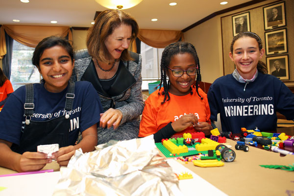 Dean Cristina Amon interacts with students as they demonstrate their ideas for the neighbourhood of the future. The students also shared their designs with Prime Minister Justin Trudeau at an event where Waterfront Toronto and Sidewalk Labs announced a plan to build a living laboratory for urban technology in Toronto. (Photo: Roberta Baker)