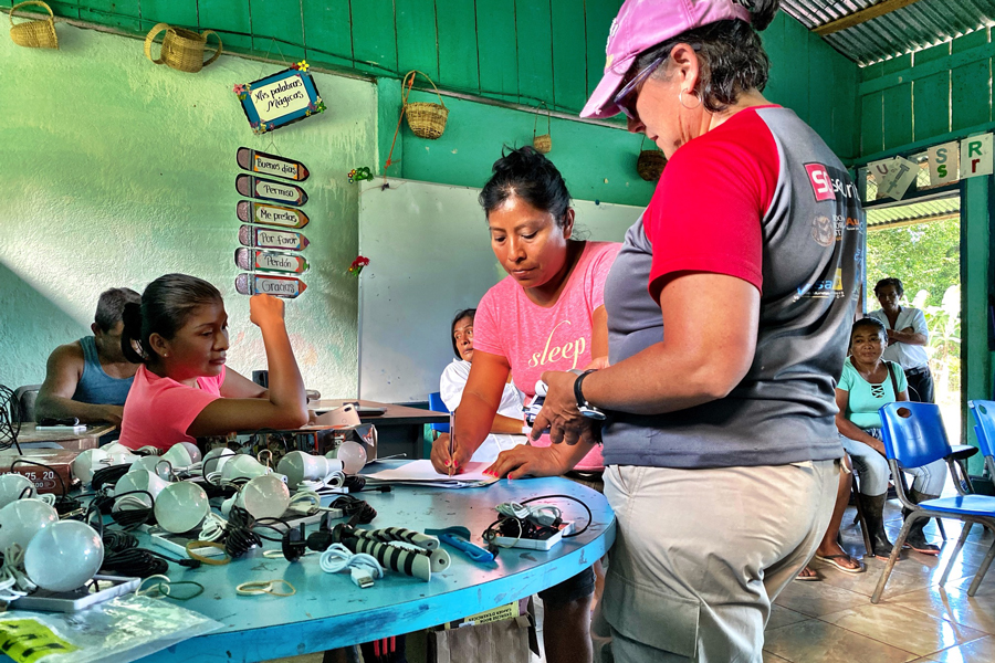 The community school in Cerro Azul, Costa Rica has plenty of donated electronic equipment, but currently relies on a gasoline-fuelled generator. A solar array could provide more consistent, reliable power. (Photo: John Shoust)