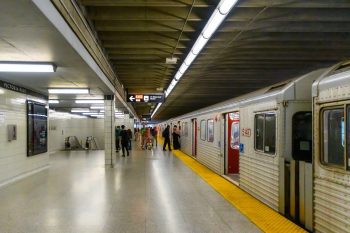 Image link to New U of T Engineering study identifies sources of indoor air pollution in Toronto subway system