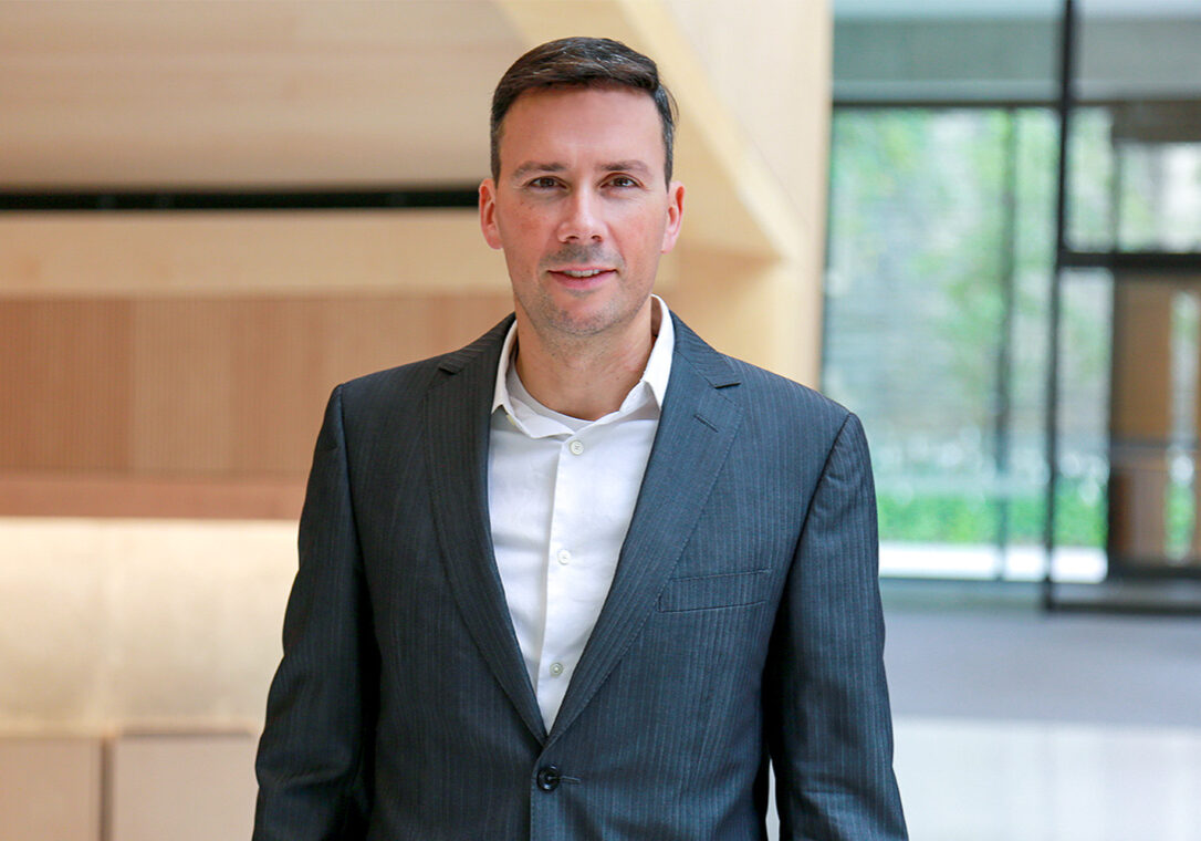 David Sinton (MIE) is the academic lead of U of T's Climate Positive Energy Initiative, which seeks to develop clean-energy solutions by harnessing expertise across a wide range of fields. (Photo courtesy: David Sinton)